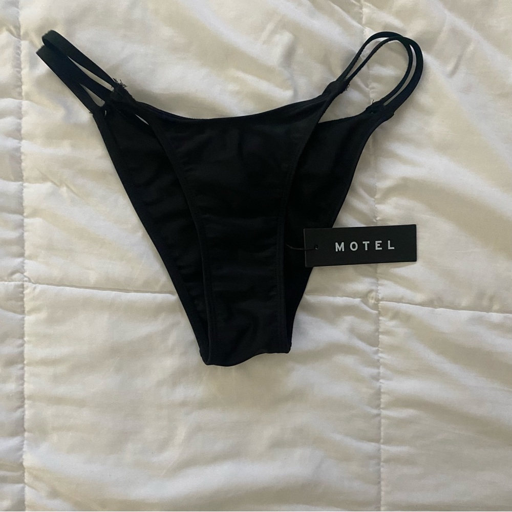 Black Size Small High Leg Cheeky Swim Bottoms by Motel